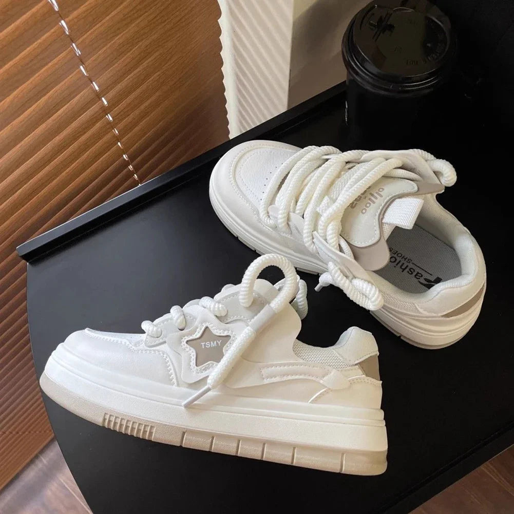 Star Walking Sneakers Y2K Platform Shoes Thick Sole Comfortable Running Shoes Aesthetic Tennis Shoes for Walking Jogging